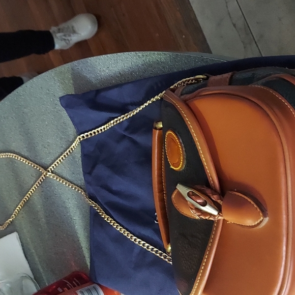 Purse - Picture 3 of 4